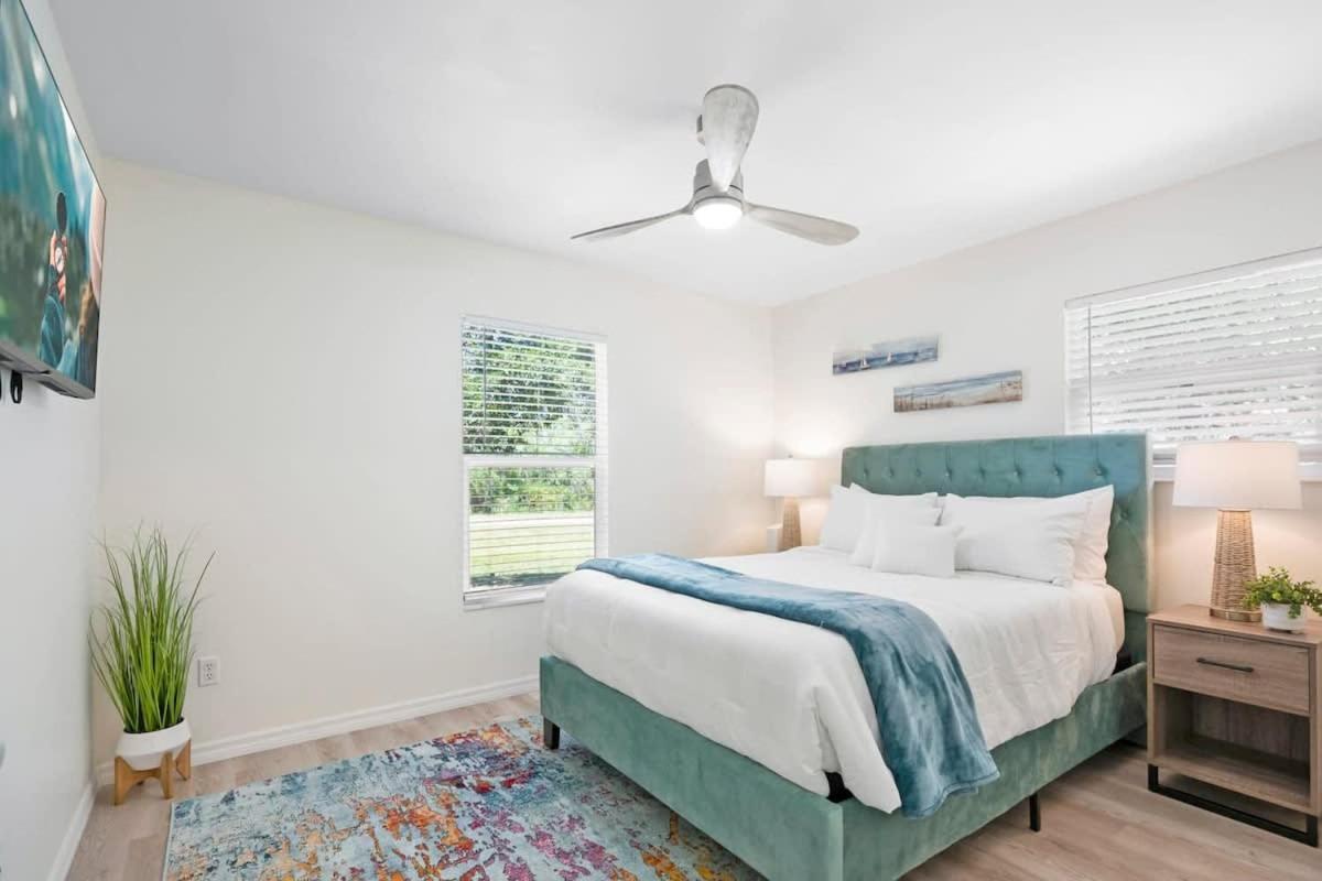 The St Augusdream Renovated Beach House Sleeps 8 Walk To Beach St. Augustine Eksteriør bilde