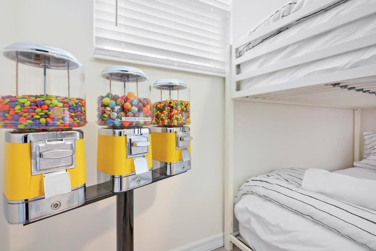 The St Augusdream Renovated Beach House Sleeps 8 Walk To Beach St. Augustine Eksteriør bilde
