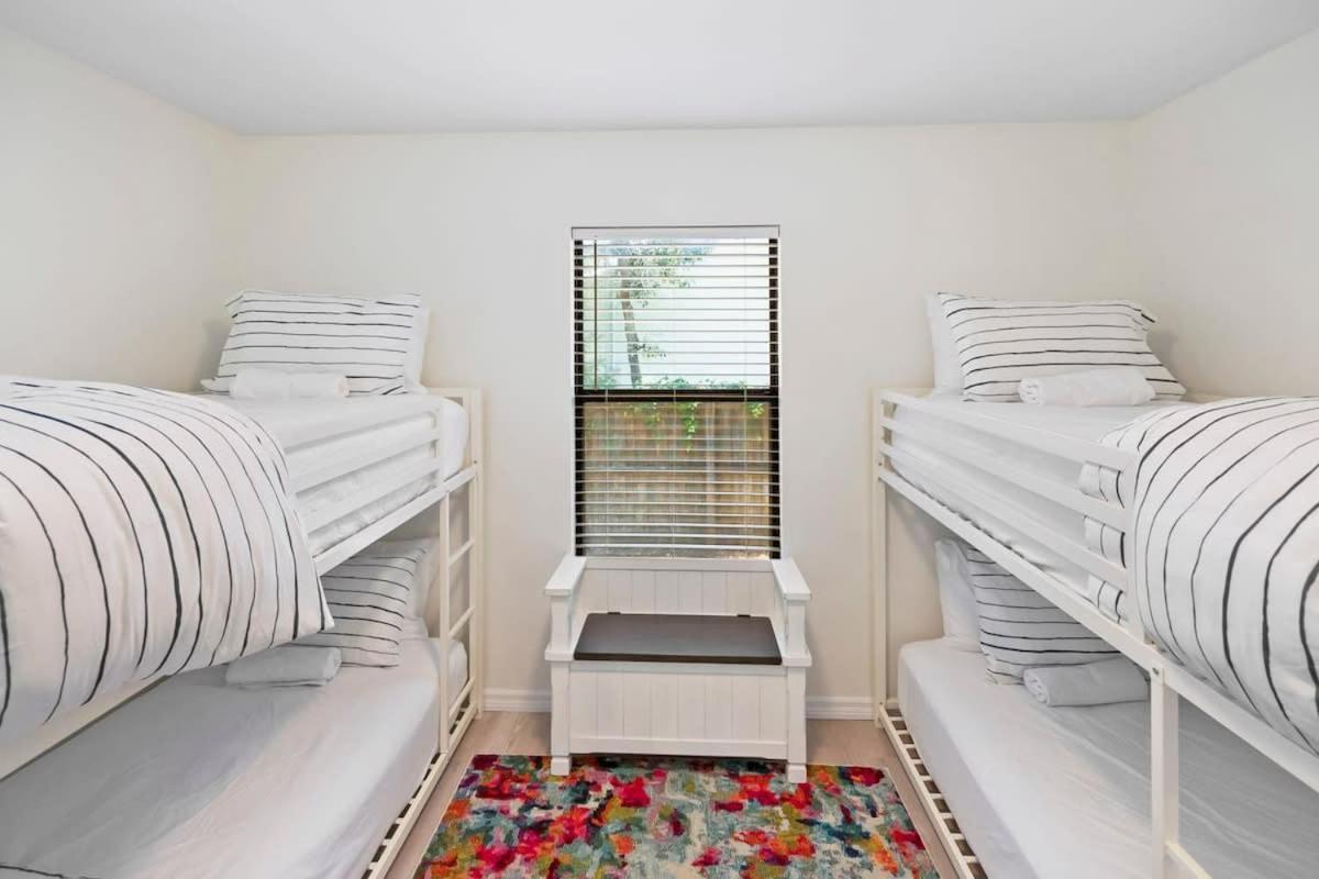 The St Augusdream Renovated Beach House Sleeps 8 Walk To Beach St. Augustine Eksteriør bilde